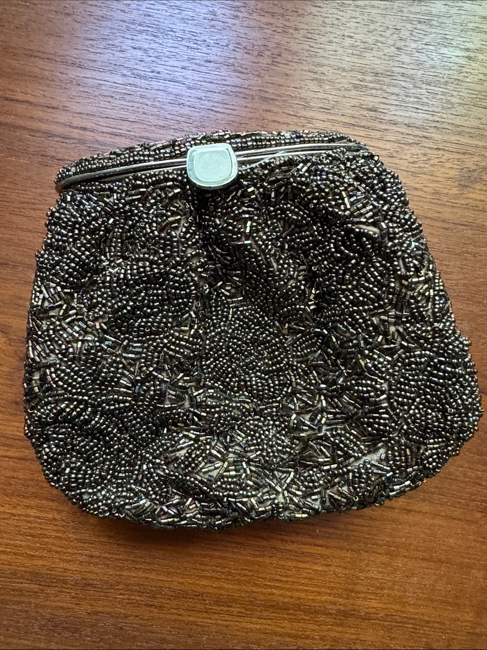 Vintage Beaded Evening Clutch Crossbody Bag Purse Metal Closure Tan Fabric Liner